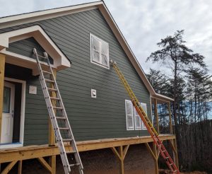 What to Expect from Our Siding Painting Services