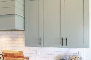 What to Expect from Our Cabinet Refinishing Process?